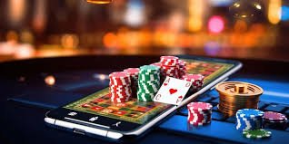 Giao diện cá cược Slot Online và Live Casino sunwun Việt Nam
